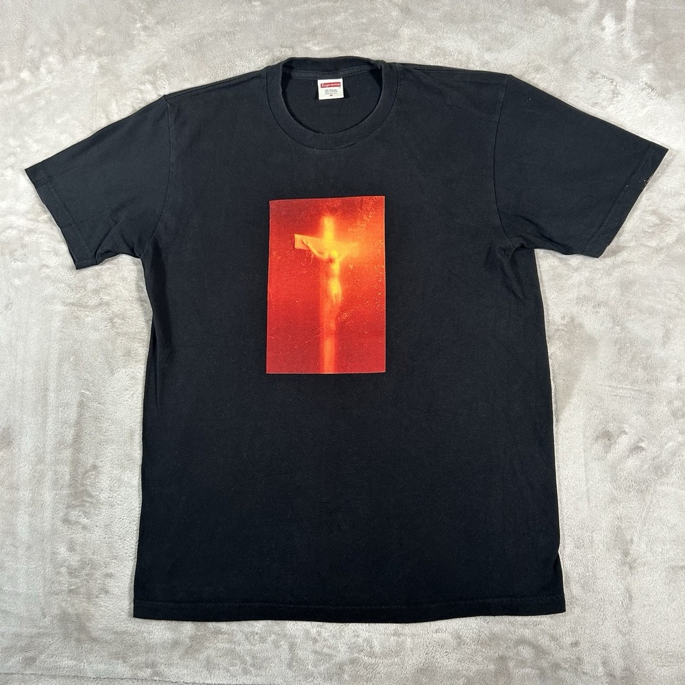 Supreme Andres Serrano Piss Christ Tee Mens Medium Black FW17 Graphic T-Shirt